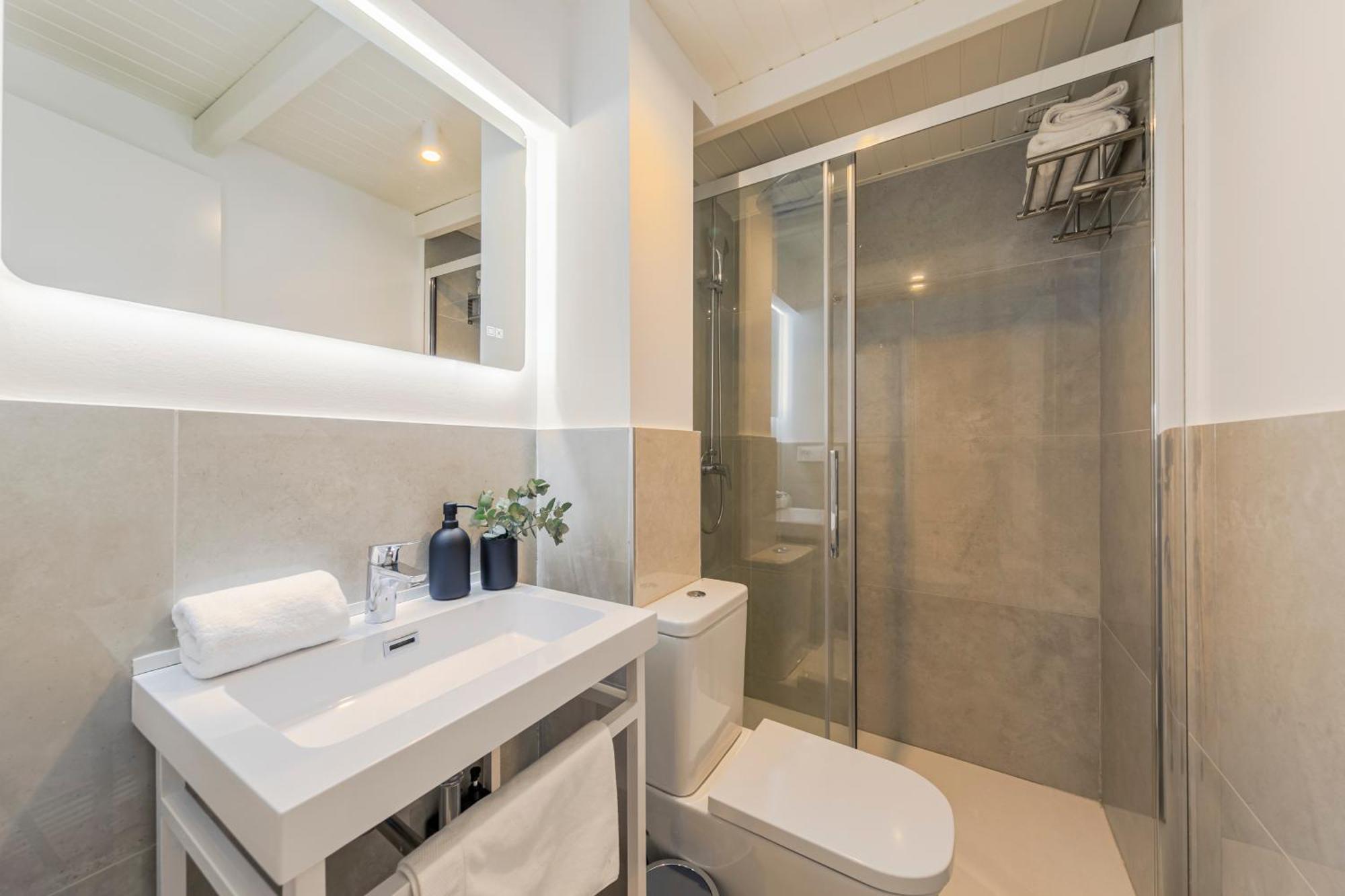 Isg Apartments Conde Negro 10 세비야 외부 사진