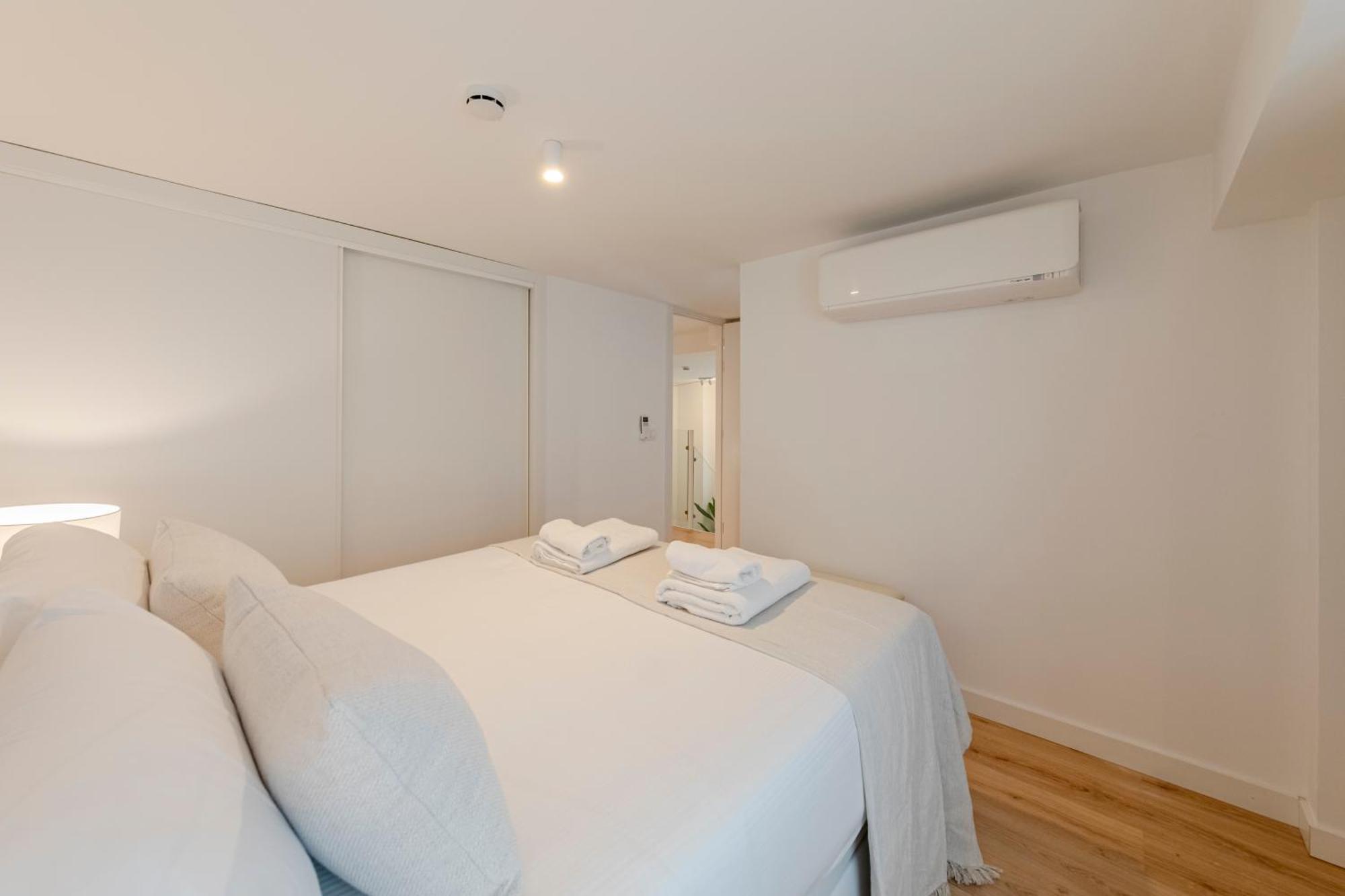 Isg Apartments Conde Negro 10 세비야 외부 사진